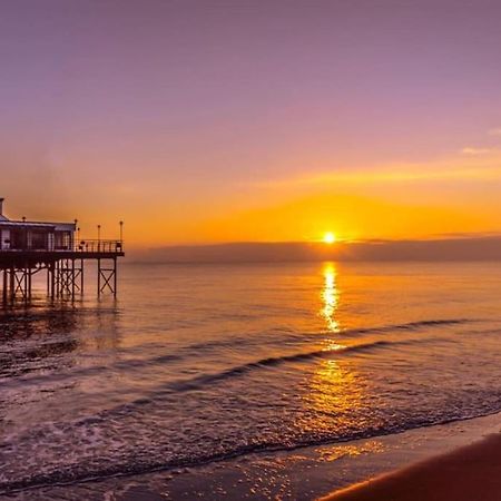 Beautiful Seafront Studio Apartment Cleethorpes Extérieur photo